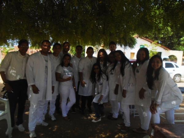 Acadêmicos de Fisioterapia realizam ação social em bairro de Floriano.(Imagem:FlorianoNews)