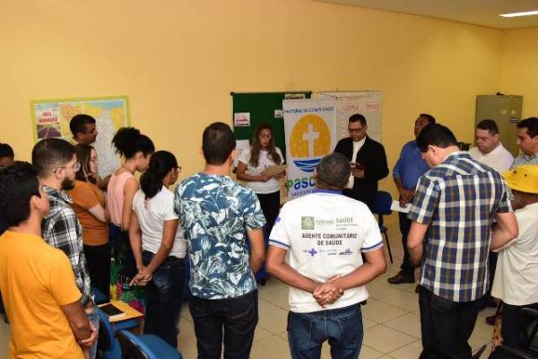 Dom Edivalter e PASCOM iniciam visitas aos veículos de comunicação de Floriano.(Imagem:PASCOM )