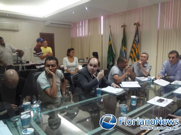 Reunião com Prefeito e Sindicato debate recursos do FUNDEB.(Imagem:FlorianoNews)