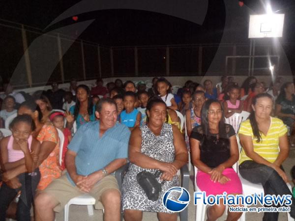 Escolas municipais realizaram festa do Dia das Mães na localidade Amolar.(Imagem:FlorianoNews)