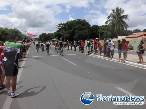 Realizada 1ª Corrida Ciclística da Associação Desportiva Corredores do Sertão em Floriano.(Imagem:FlorianoNews)