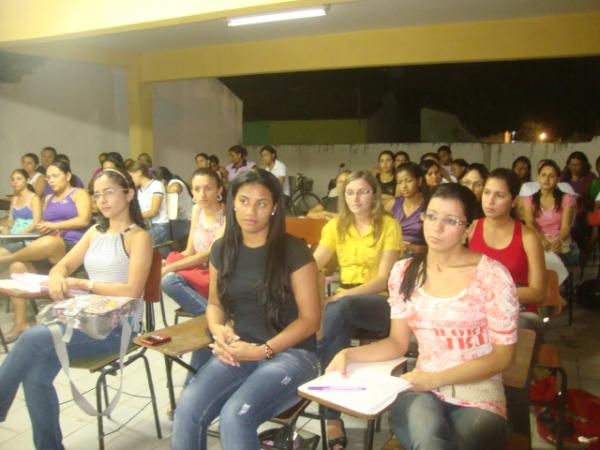 Curso de Pedagogia do ISESJT promove debate com vereadores.(Imagem:FlorianoNews)