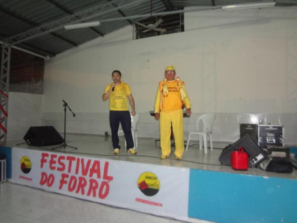 Projeto Amarelinho realizou Festival de Forró 2012.(Imagem:FlorianoNews)