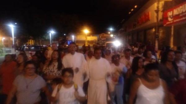 Paróquia de São José Operário celebra encerramento da festa da Divina Misericórdia(Imagem:FlorianoNews)
