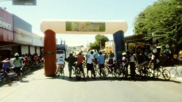 Passeio ciclístico abre programação de 121º aniversário de Floriano.(Imagem:FlorianoNews)