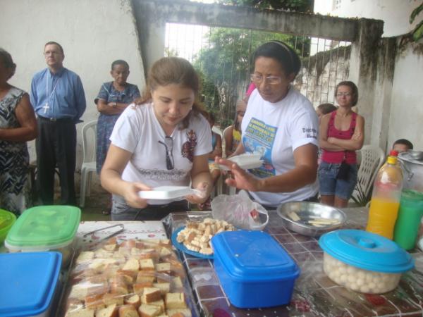 Cafe da manha da comunidade Alto da Cruz(Imagem:redaçao)