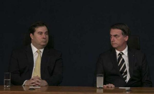 Presidente da Câmara faz apelo a Bolsonaro após críticas: Pare, chega.(Imagem:MSN)