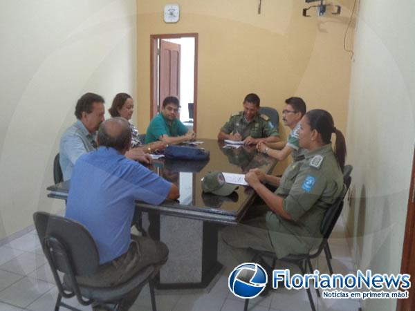 Entidades de classe se reúnem com a PM para debater segurança pública em Floriano.(Imagem:FlorianoNews)