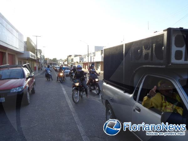 Carreata e procissão marcam encerramento dos festejos de São Cristóvão em Floriano.(Imagem:FlorianoNews)