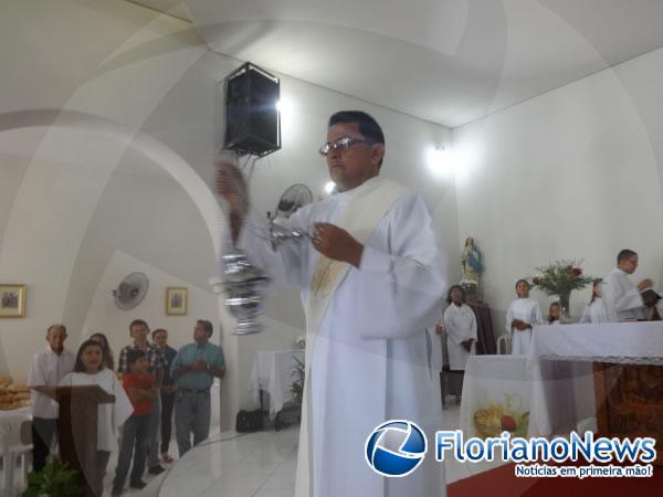Procissão e missa marcam encerramento dos Festejos de Santo Antônio.(Imagem:FlorianoNews)