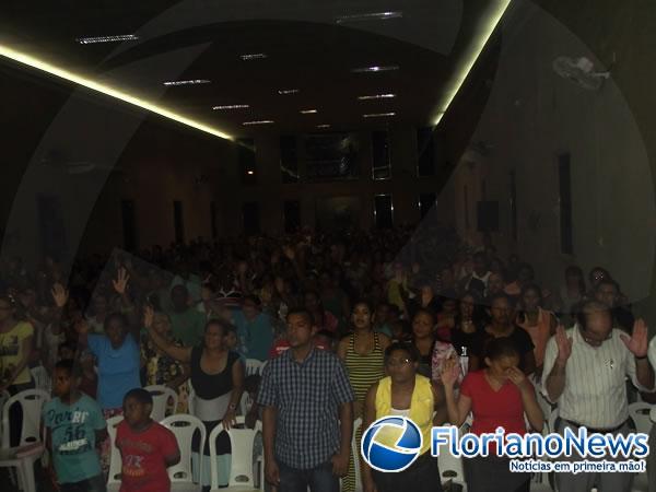 Missionários coreanos participam da 1ª Cruzada do Milagres na Igreja Quadrangular em Floriano.(Imagem:FlorianoNews)