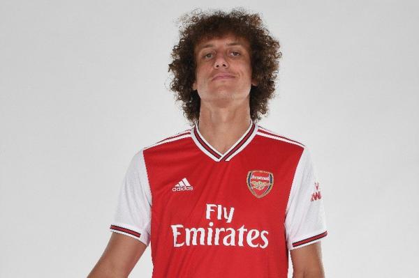 David Luiz foi anunciado pelo Arsenal no último dia da janela de transferências da Inglaterra ? Foto:(Imagem:Divulgação/Arsenal)