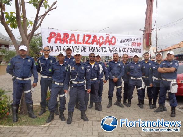 Agentes SUTRAN paralisam atividades.(Imagem:FlorianoNews)