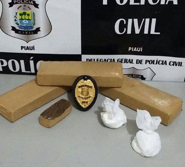 Droga estava escondida na mochila do suspeito preso.(Imagem:Divulgação/Polícia Civil)