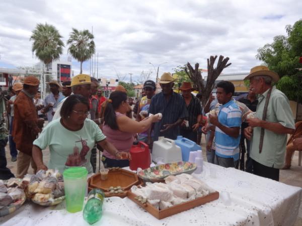 Tradição e Fé marcaram cavalgada e Missa do Vaqueiro em Floriano.(Imagem:FlorianoNews)