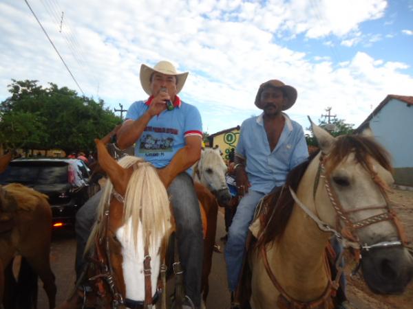 Associação dos Vaqueiros de Floriano promove cavalgada.(Imagem:FlorianoNews)