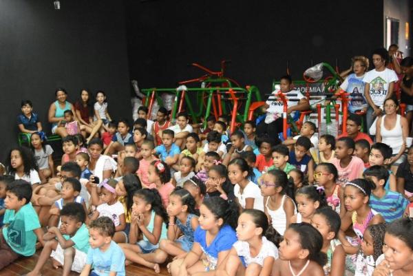 Manhã recreativa reúne crianças assistidas pelo CRAS em Floriano.(Imagem:SECOM)