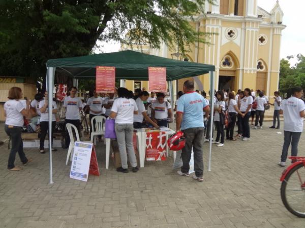 Profissionais da saúde em combate a AIDS em Floriano. (Imagem:FlorianoNews)