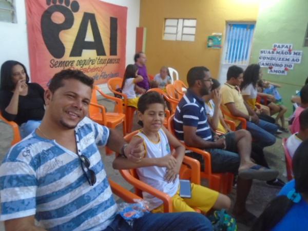 Escola Mega de Floriano oferece coquetel em homenagem ao Dia dos Pais.(Imagem:FlorianoNews)