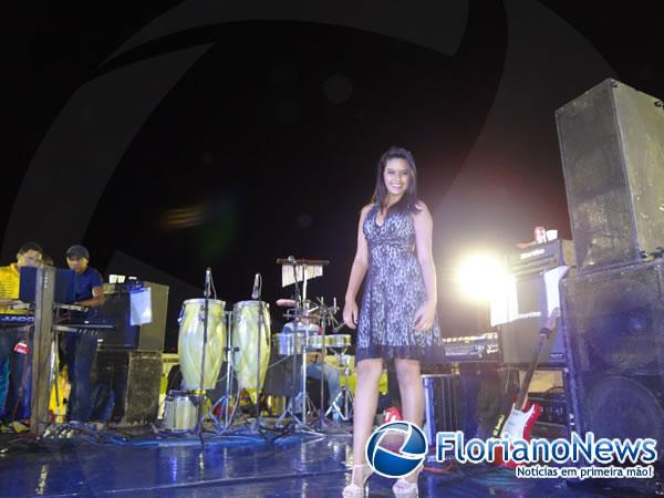 Sara Araújo, Garota Estudantil 2013