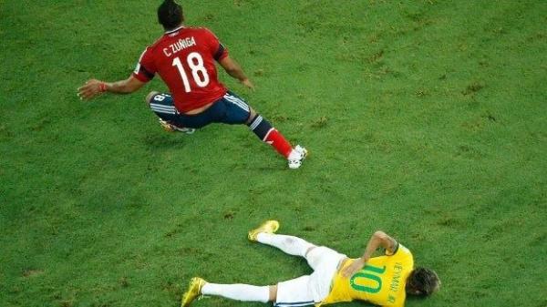Zuñiga minimizou o lance ríspido responsável por tirar Neymar da Copa.(Imagem:Getty)