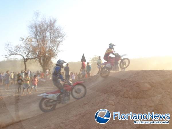 Realizada segunda edição do Motocross Arena Show em Floriano.(Imagem:FlorianoNews)