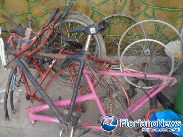 PM apreende objetos roubados em Floriano.(Imagem:FlorianoNews)