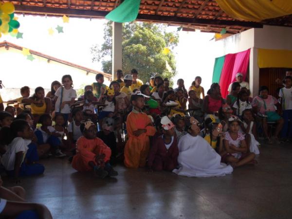 Escola Municipal apresenta resultados do Projeto Quem Lê Sabe Mais.(Imagem:FlorianoNews)