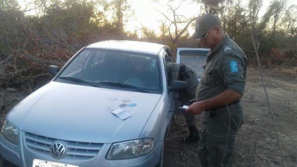 Veículo roubado é recuperado pela Polícia Militar de Floriano.(Imagem:Divulgação/PM)