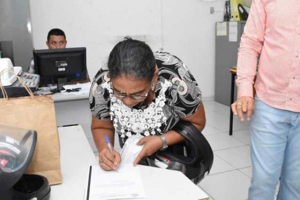 Secretaria de Agricultura de Floriano inicia entrega de boletos do Garantia Safra.(Imagem:SECOM)