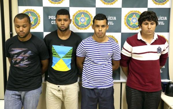 Jonathan, Diego, Igor e Felipe foram presos na semana passada.(Imagem:Marcelo Theobald / Agência o Globo)