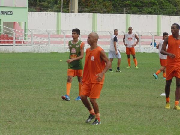 Atacante está em pré-temporada com o Leão para a disputa do Campeonato Piauiense.(Imagem:Caiçara EC)