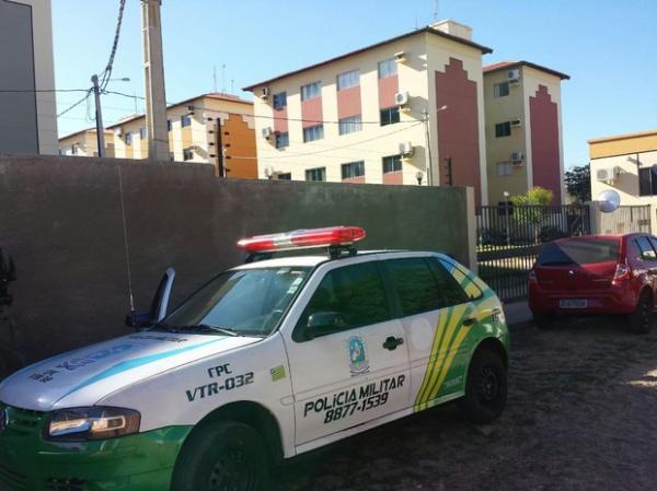 Polícia foi acionada para averiguar a causa da morte.(Imagem:Felipe Pereira/ TV Clube)