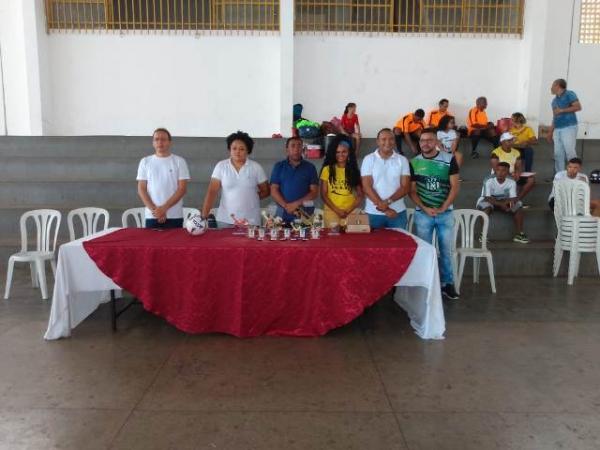 Solenidade marca abertura da Copa Cidade de Futsal Feminino 2019 em Floriano.(Imagem:FlorianoNews)