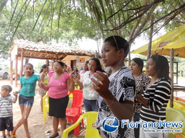 Fiéis participam de encerramento do Festejo de São José na localidade Pequi.(Imagem:FlorianoNews)