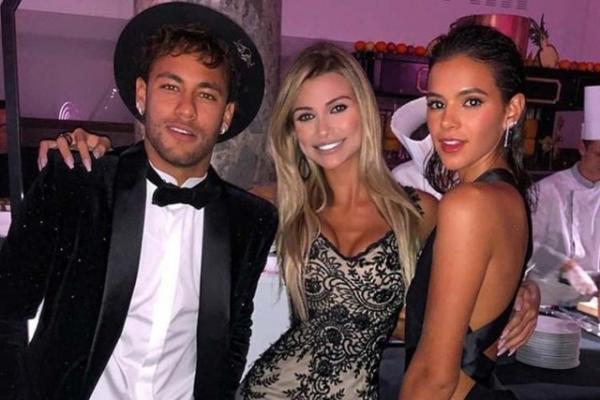 Neymar Jr. reúne famosos em festão de aniversário na França.(Imagem:Instagram)