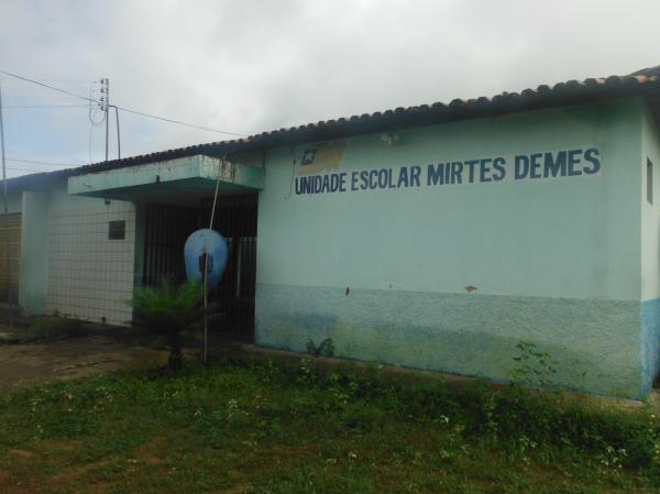  Escola Mirtes Demes será transformada em Biblioteca Estadual.(Imagem:FlorianoNews)