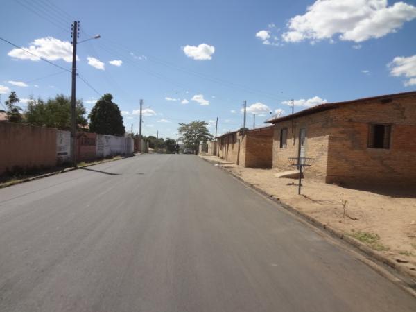 Concluída pavimentação asfáltica da Rua Padre Uchôa.(Imagem:FlorianoNews)