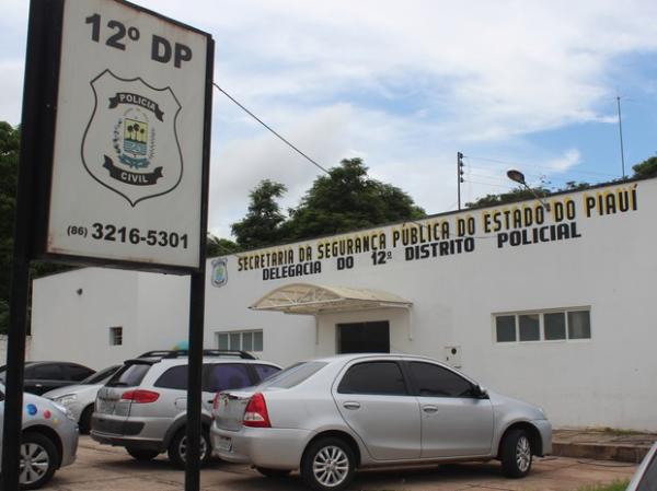 Morte de travesti é investigado pelo 12º Distrito Policial.(Imagem:Catarina Costa/G1 PI)