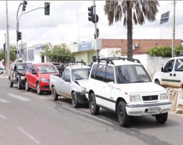 Engavetamento com quatro carros deixa grávida ferida na capital.(Imagem:Cidadeverde.com)