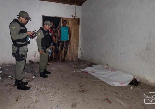 Mulher é encontrada morta em casa abandonada no Piauí.(Imagem:Blog do Coveiro)