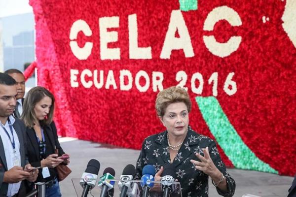 No Equador, Dilma defende Marcelo Castro e diz estar bastante satisfeita com ministro.(Imagem:Cidadeverde.com)