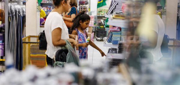 Lojas do Centro, dos bairros e dos shoppings abrem nesta quarta-feira (26), normalmente, a partir de 12h(Imagem:Reprodução)