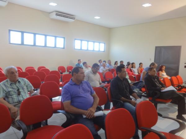 Reunião do MPE debateu regras da propaganda eleitoral em Floriano.(Imagem:FlorianoNews)