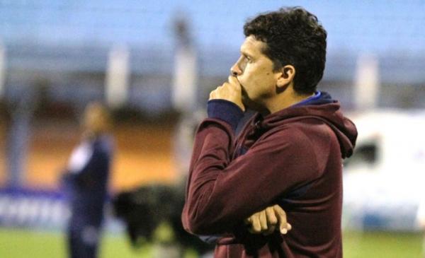 Claudinei Oliveir é o novo técnico do Atlético-PR.(Imagem:Jamira Furlani/Avaí FC)