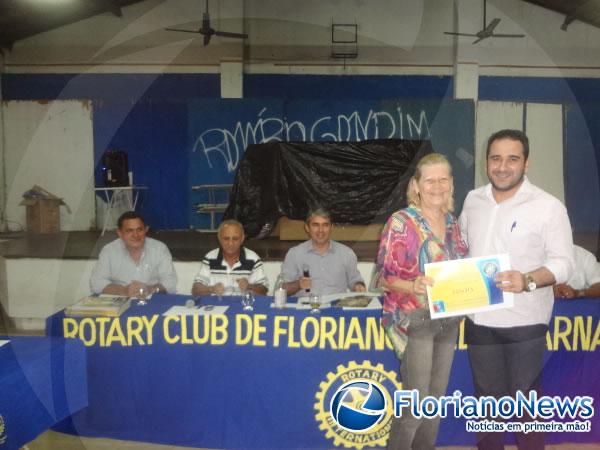 Rotary Club de Floriano confere título de associado honorário à florianenses.(Imagem:FlorianoNews)