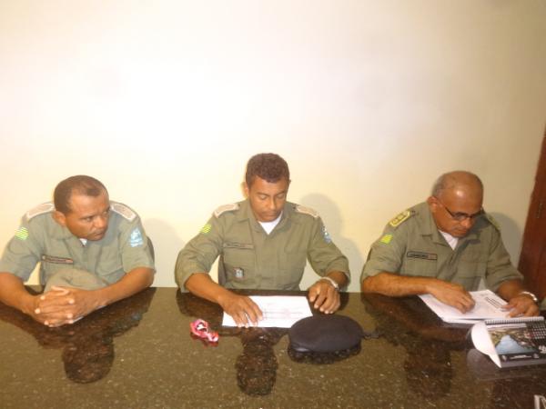 Comando da Polícia se reúne para elaborar o plano de segurança nas eleições.(Imagem:FlorianoNews)