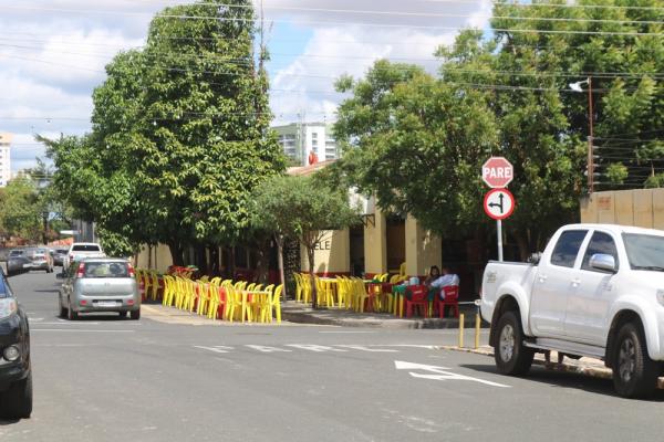 Dono de bar na Zona Leste de Teresina argumenta que buscou atrair clientes: 