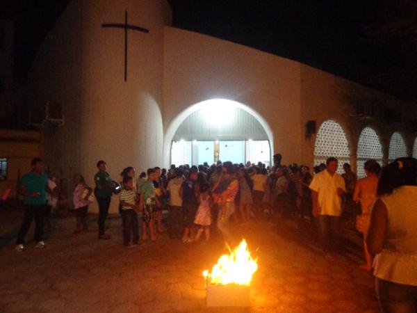Paróquia de Nossa Senhora das Graças encerrou o 12º Cerco de Jericó.(Imagem:FlorianoNews)