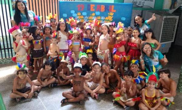 Alunos da Escola Pequeno Príncipe celebram o Dia do Índio.(Imagem:EPP)